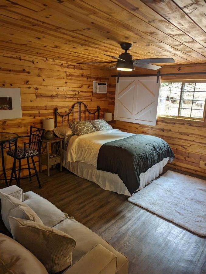 Hotel Red Barn Retreat North Fork Exteriér fotografie